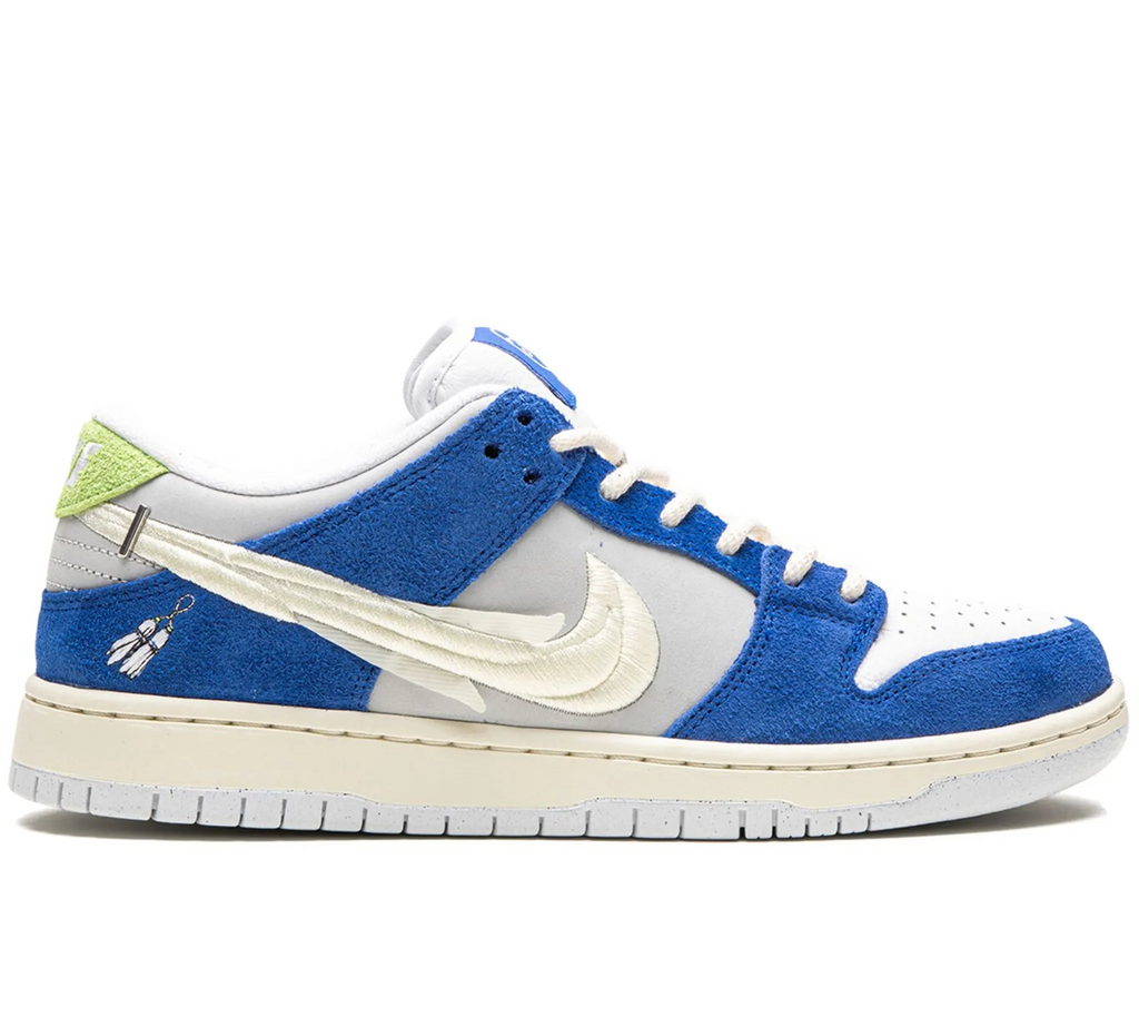 Nike x Fly Streetwear SB Dunk Low "Gardenia"
