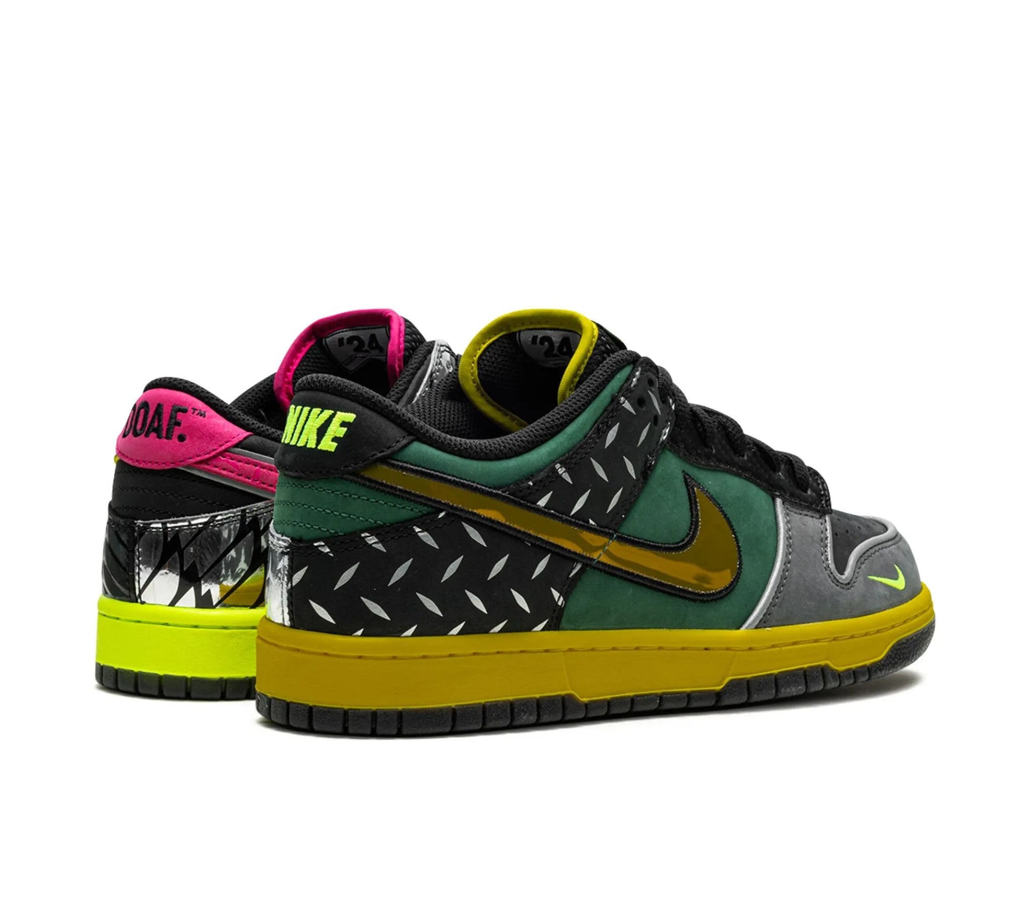 Nike x DOAF Dunk Low "What The Duck- University of Oregon Home"