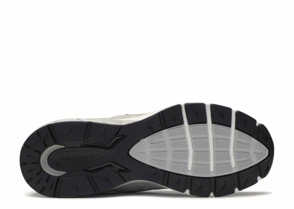 New Balance 990v5 Grey