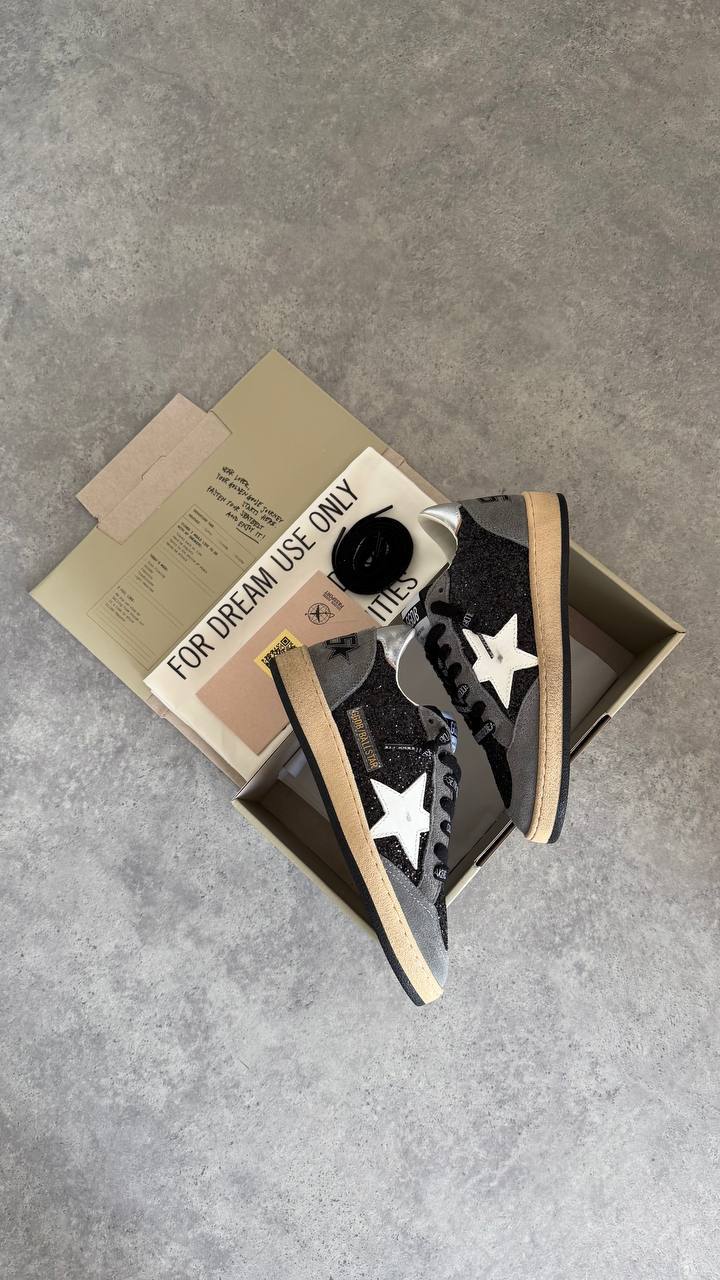 Golden Goose Ball Star Black
