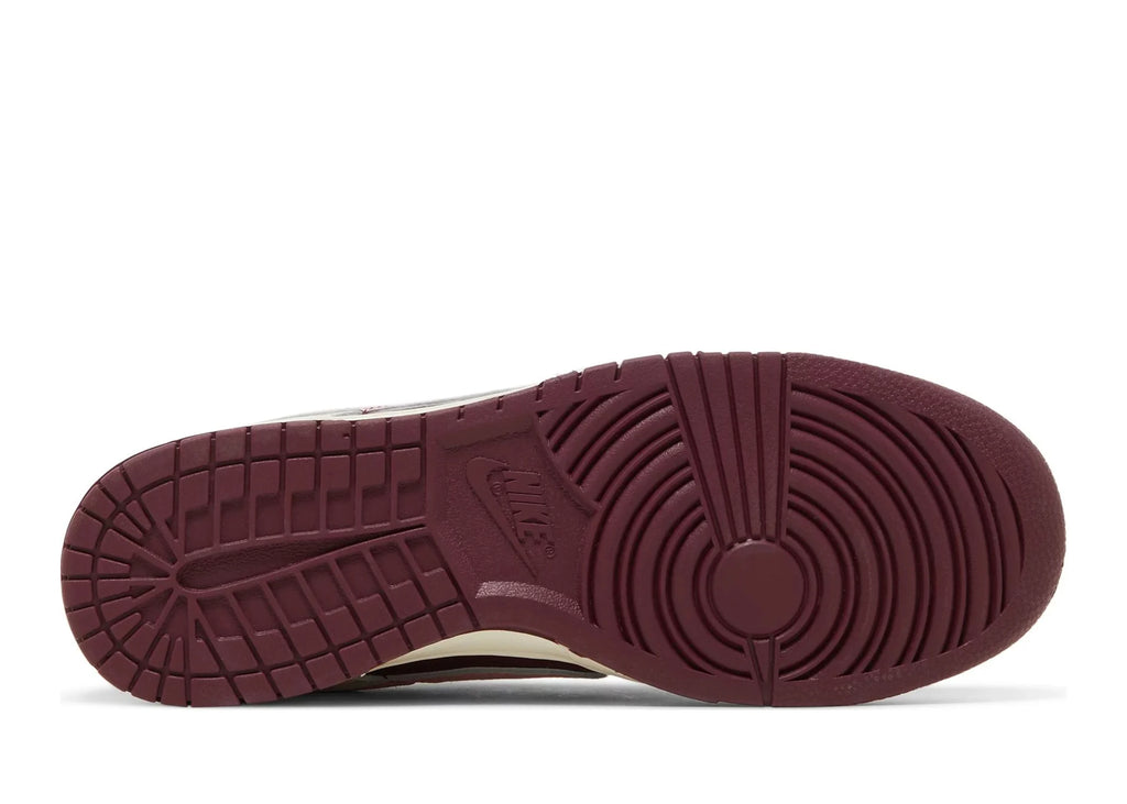 Nike Dunk Low Retro PRM Valentines Day