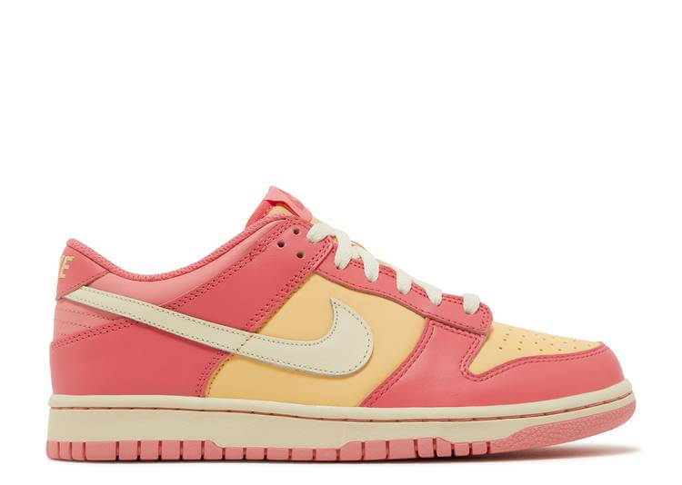 Nike Dunk Low Strawberry Peach Cream