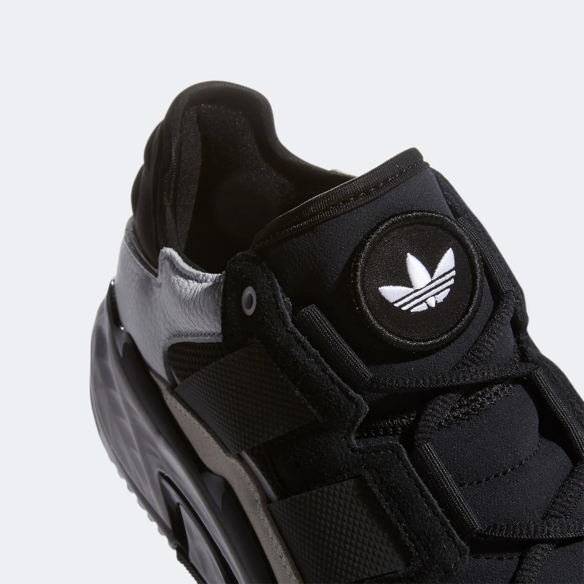 Adidas Niteball Core Black Silver