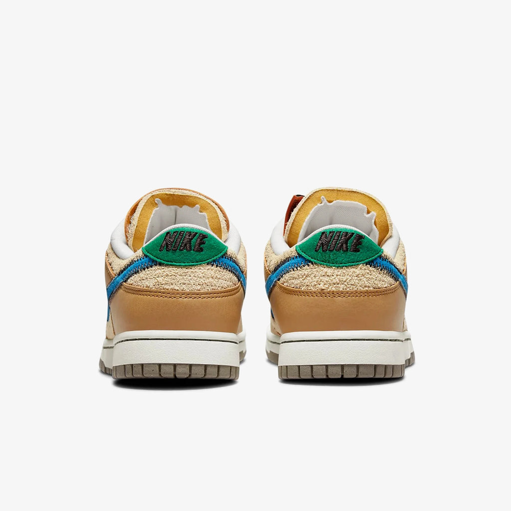 Nike x Size? Dunk Low 'Dark Driftwood'