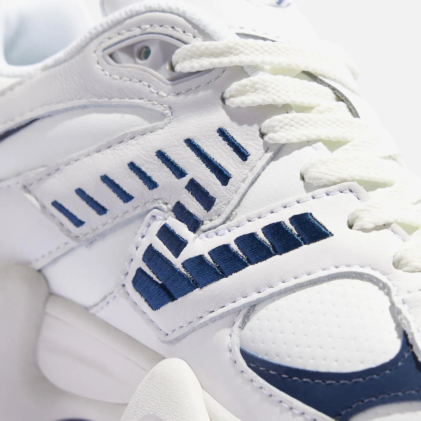 New Balance 9060 White Navy