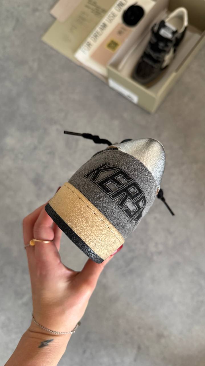 Golden Goose Ball Star Black