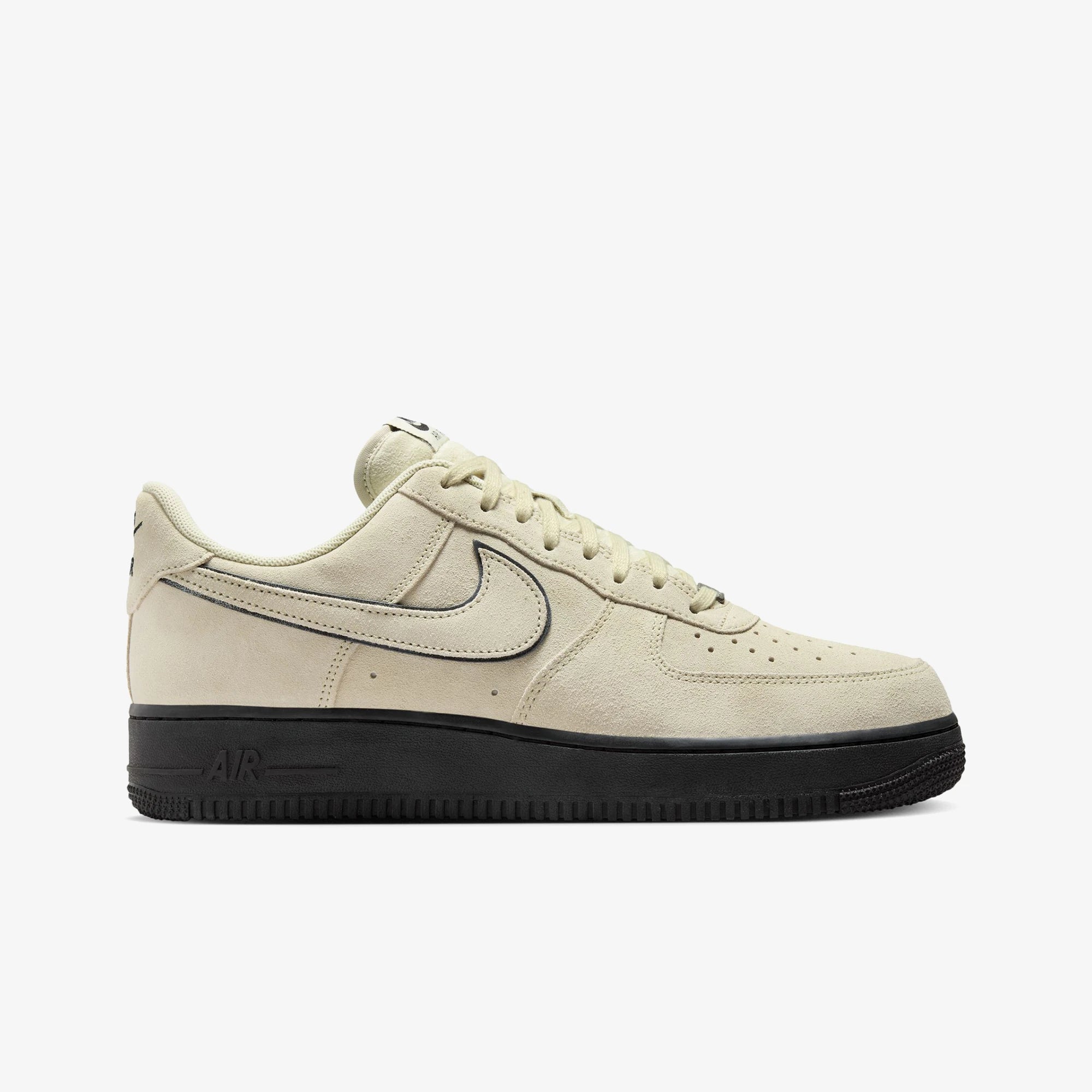 Nike Air Force 1 'Light Khaki'