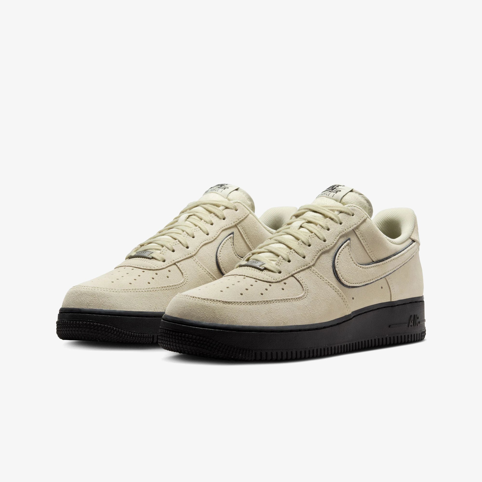Nike Air Force 1 'Light Khaki'
