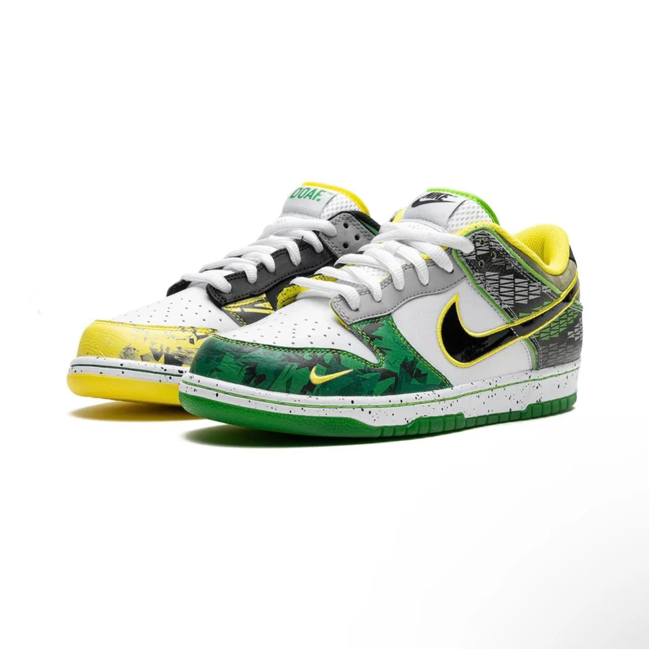 NİKE DUNK LOW "WHAT THE DUCK AWAY UNIVERSIT