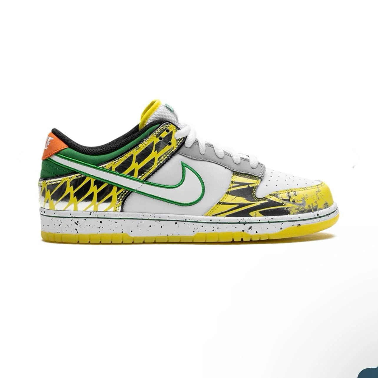 NİKE DUNK LOW "WHAT THE DUCK AWAY UNIVERSIT