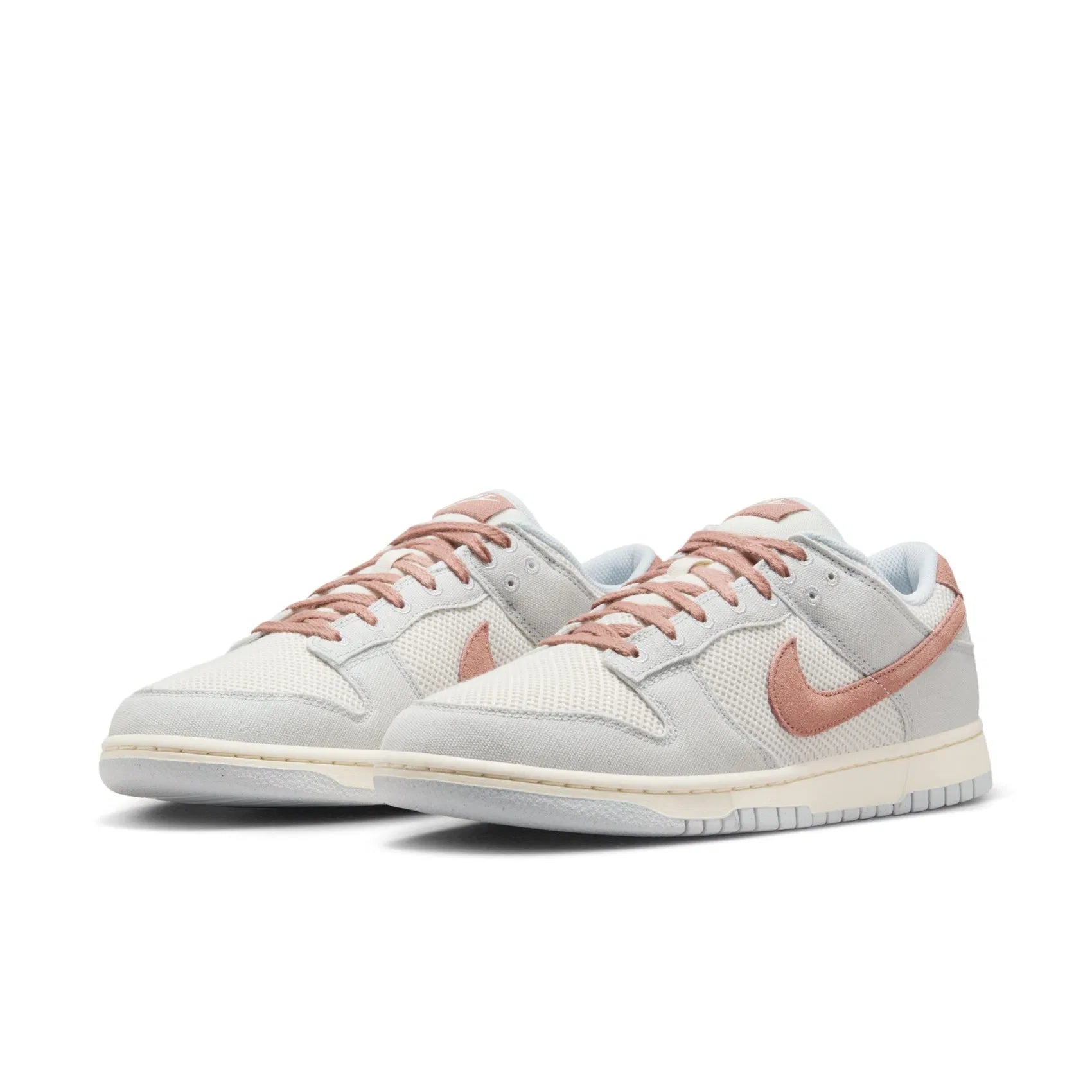 Nike Dunk Low Retro SE 'Pure Platinum'